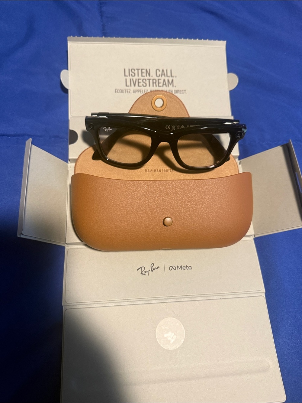 Ray-Ban Black Wayfarer Glasses with Brown/Tan Case (Gen 1)